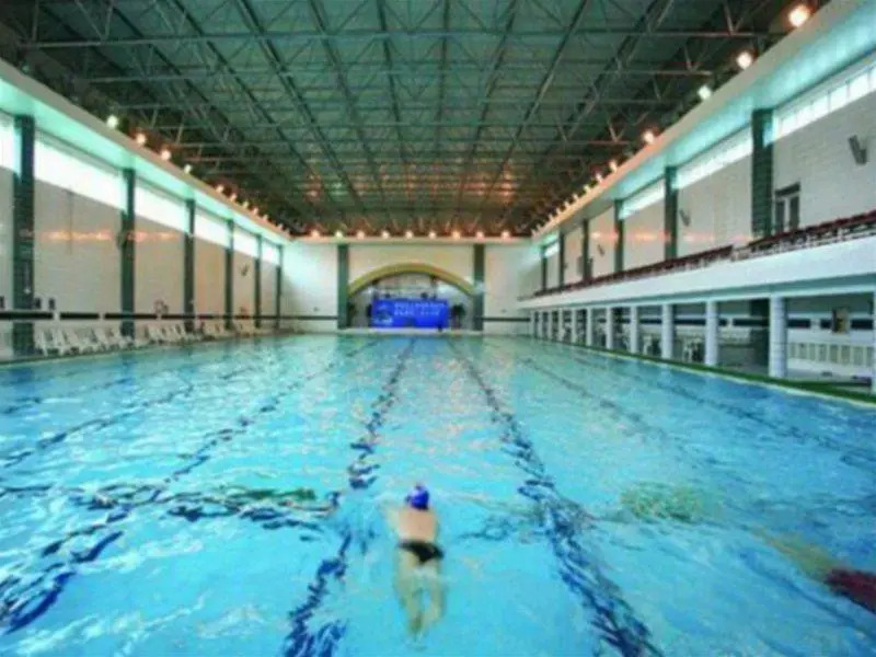 Jade Palace Hotel