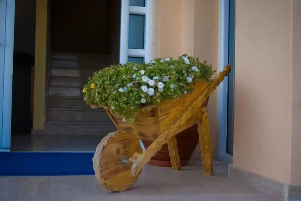 Decauville Hotel