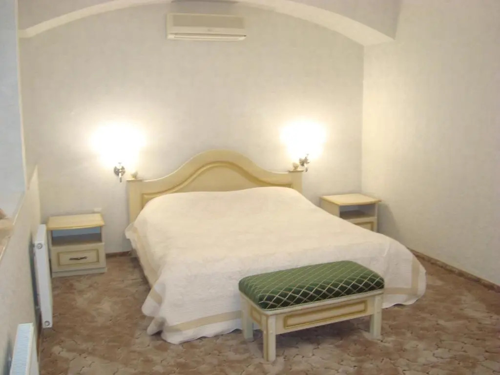 Veles Hotel
