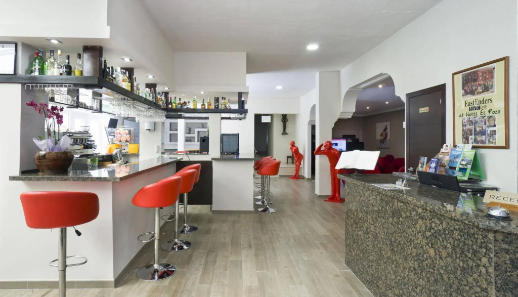 Hotel El Pozo