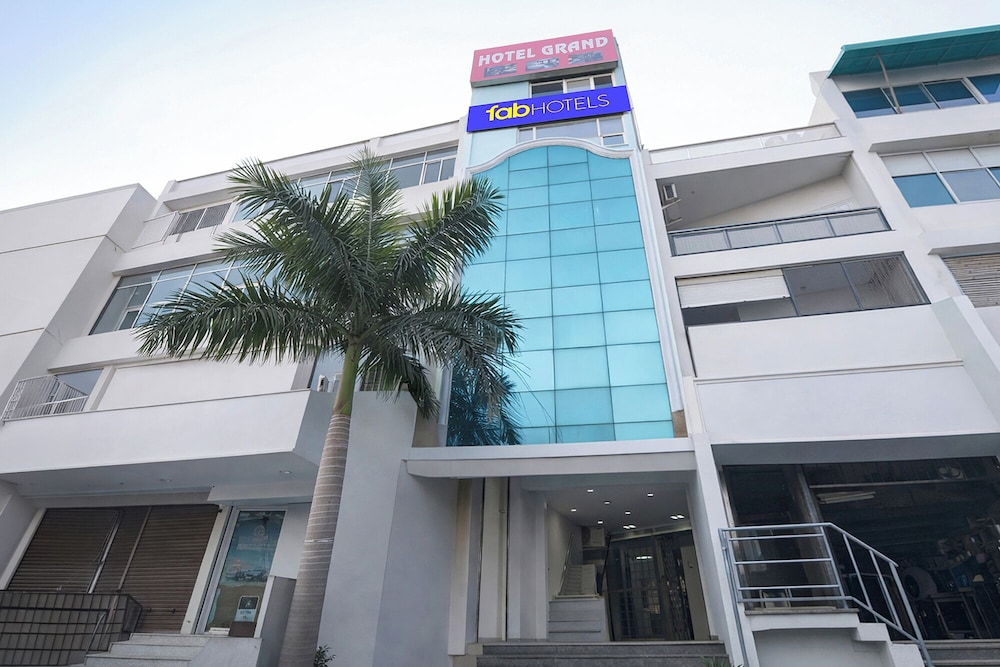 Hotel Grand