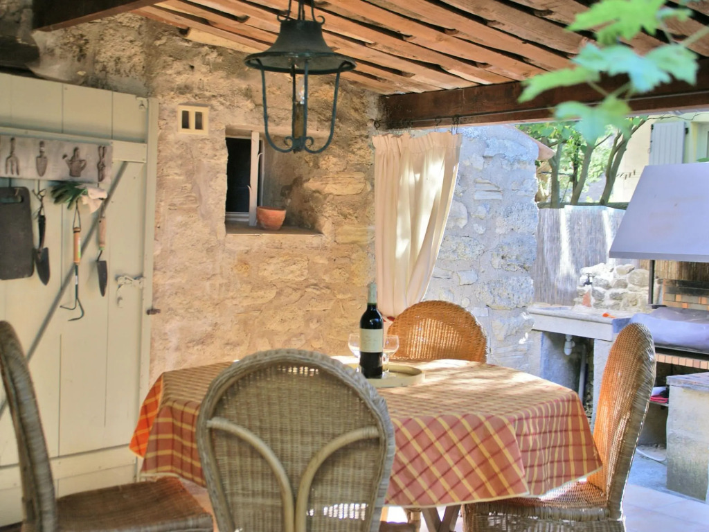 Provence Charm With Pool
