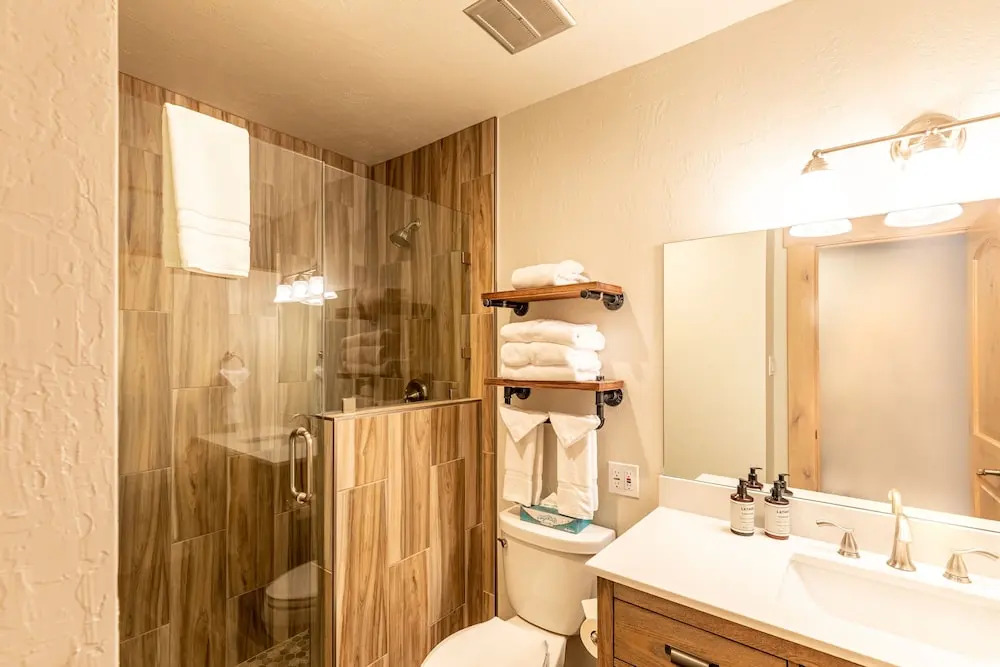 Hotel Room In Timber Creek Lodge 0 Bedroom Condo