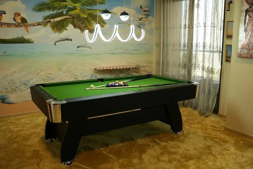 Free Gym and Pool Near to Beach Bunk Bed
