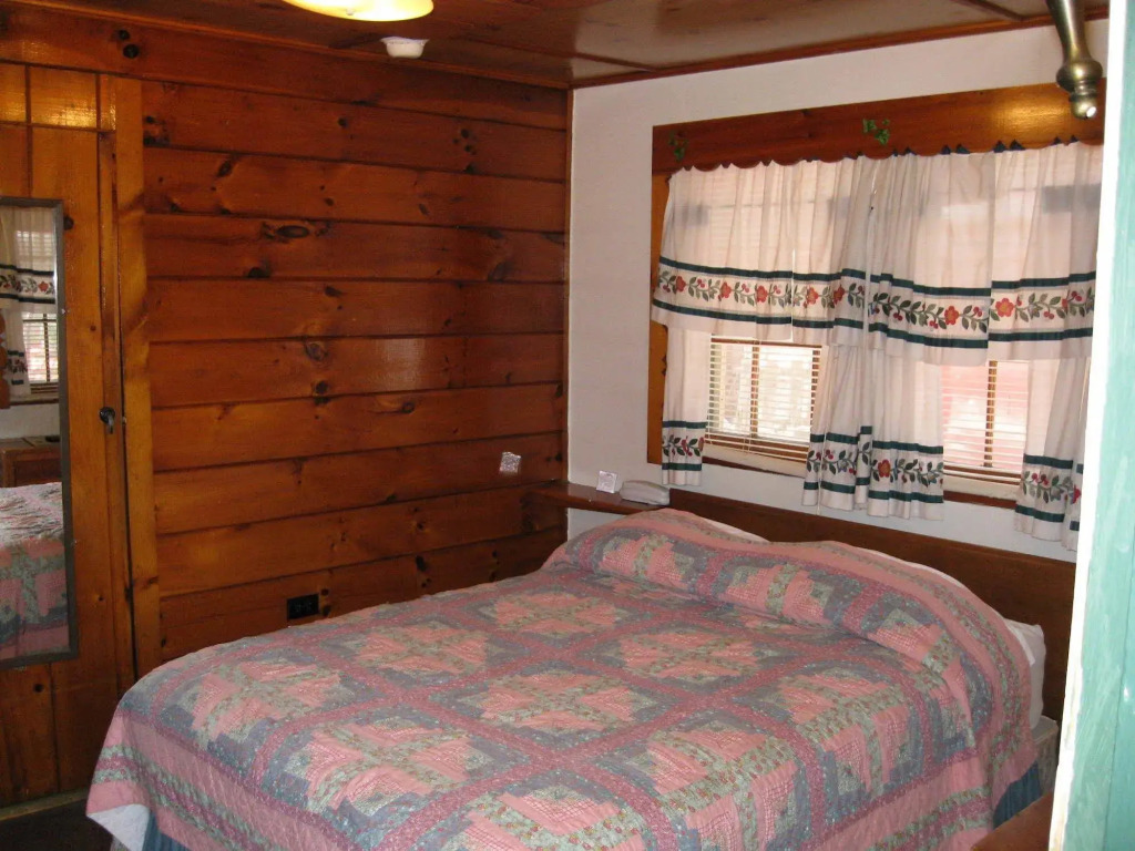 Sun Valley Cottages