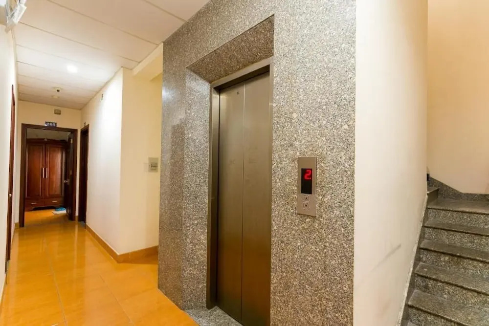 Oyo 1019 Xuan Hong Hotel