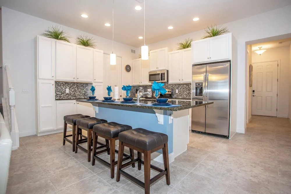 Festival Resort 5 Bd Home w/ Screened Pool Close to Disney 174