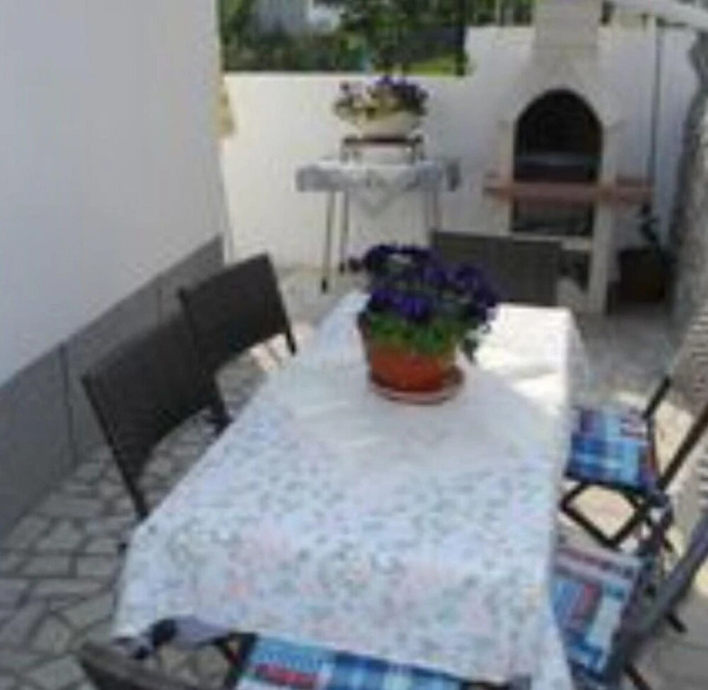 Apartment Marija 6 1 pax