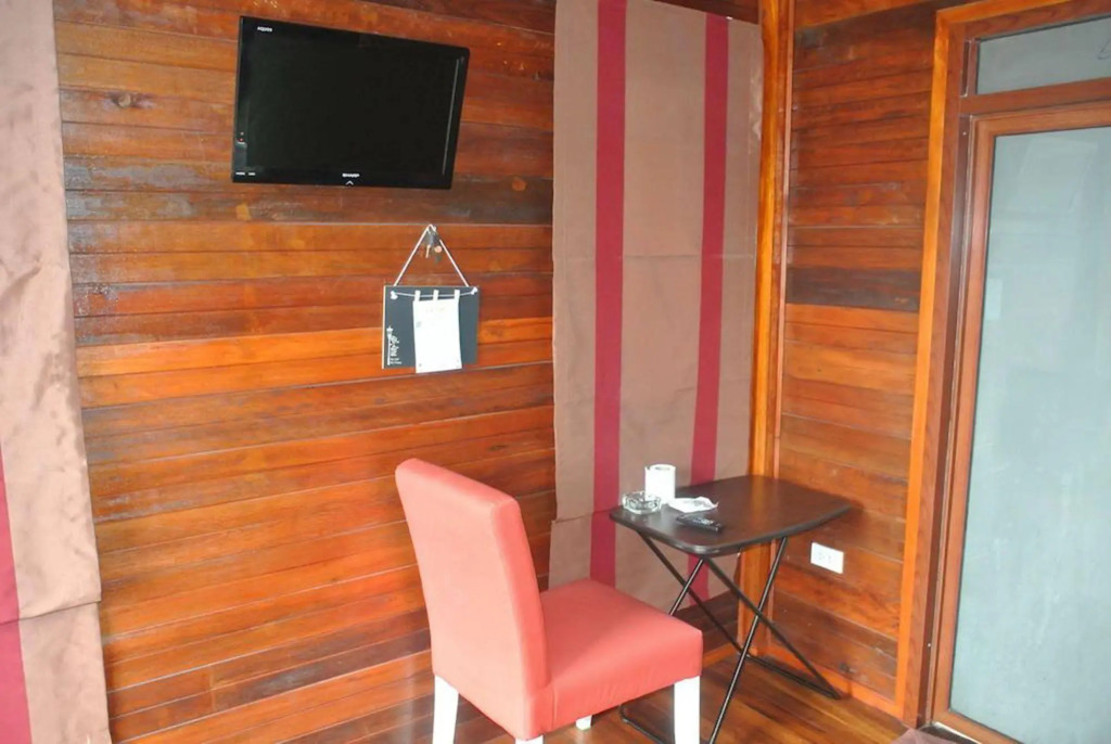 Ruenthong Resort Surat Thani
