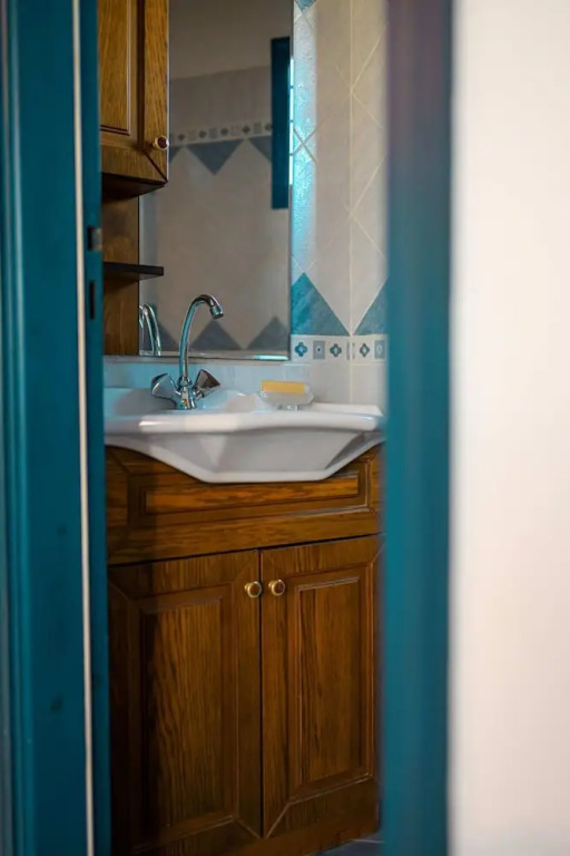 Cycladic Bliss - Uncovering Paros Seaview Gem