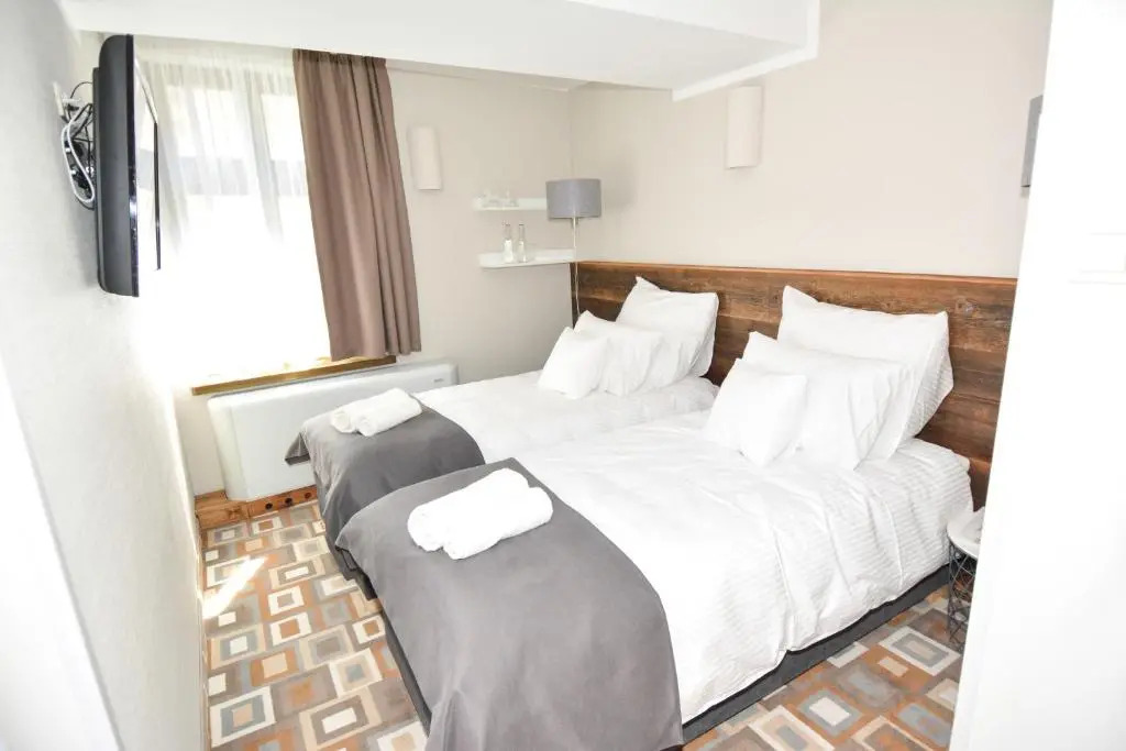 Boutique Provincja Winebar & Rooms