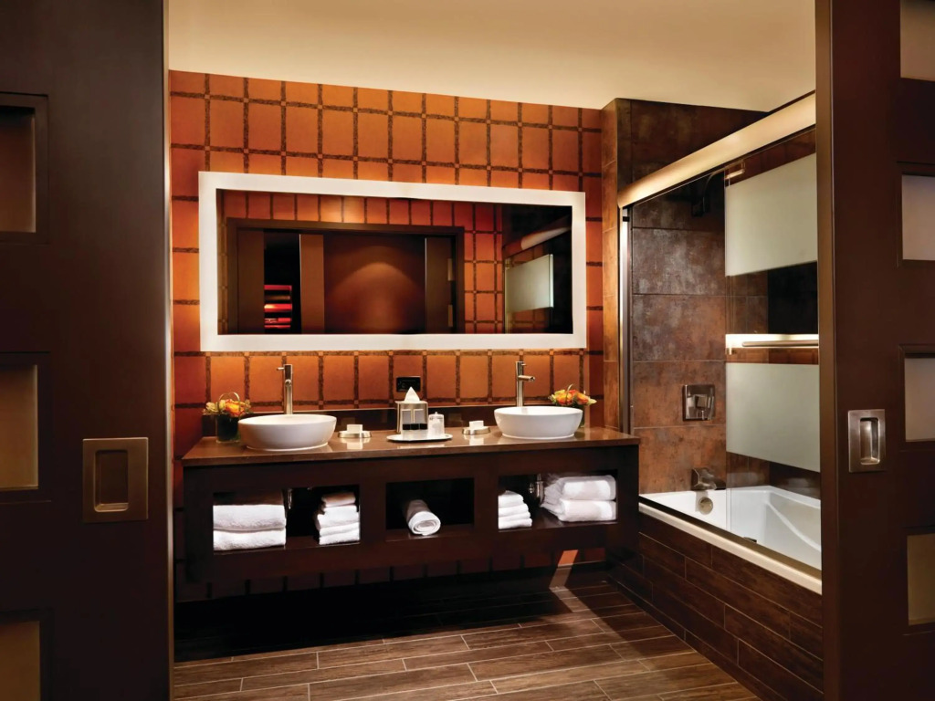 Golden Nugget Hotel & Casino Las Vegas