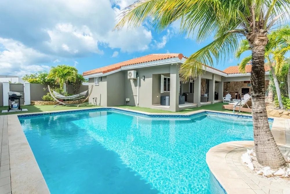 Casa Karlina in Noord
