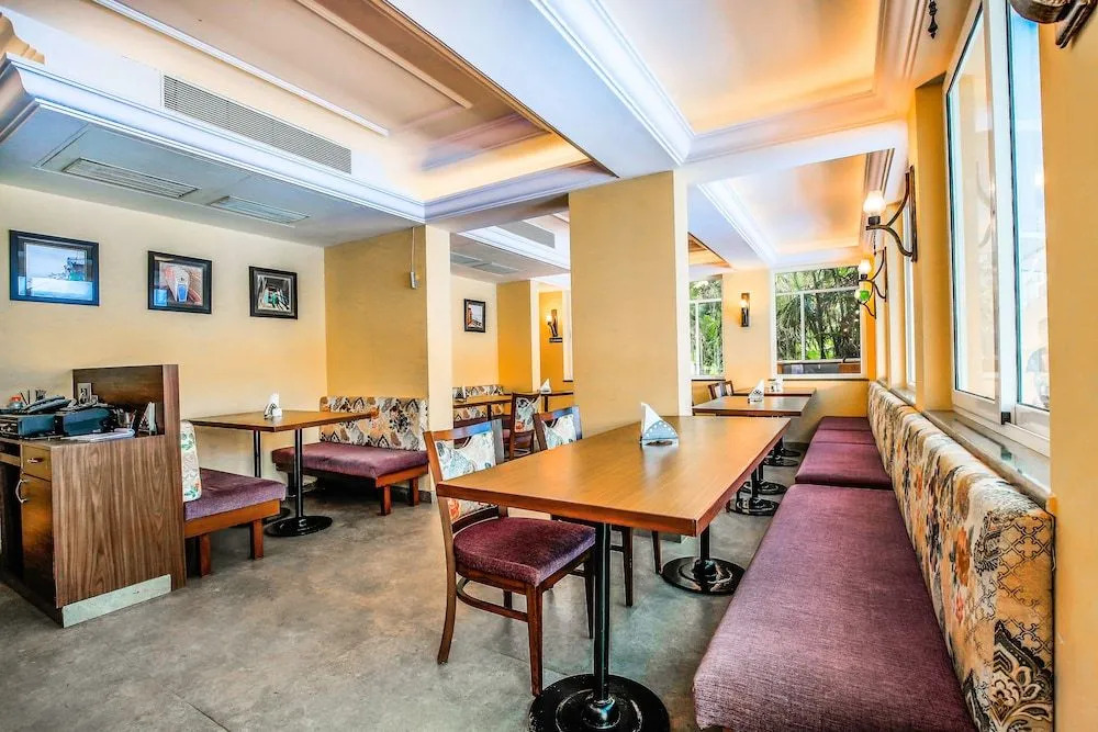 FabHotel Prime Silver Resort