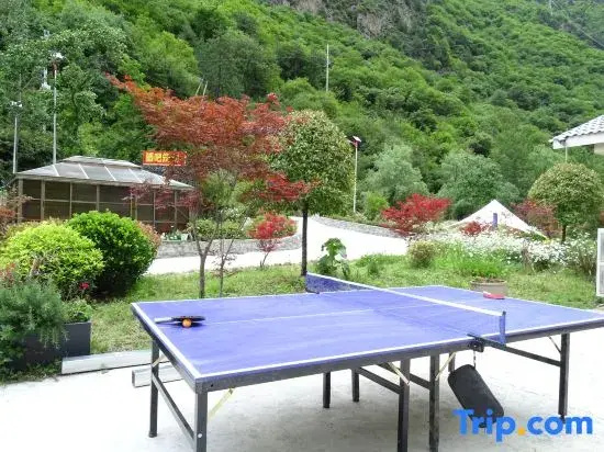 Xiaoyue Qinglan Garden Private Hot Spring Hotel