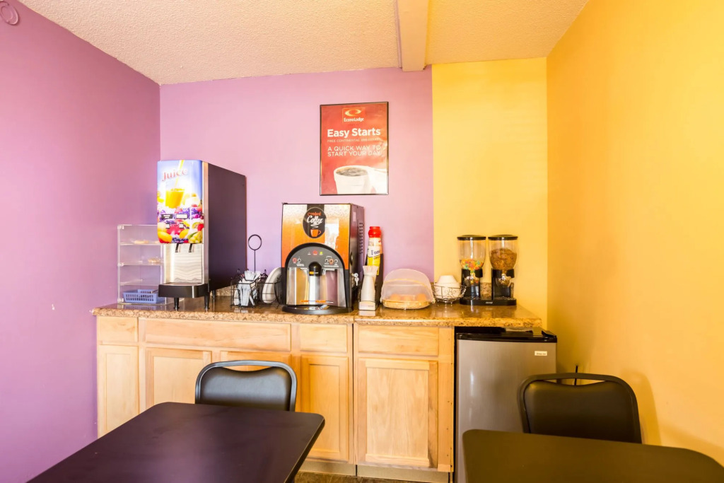 Parkway Inn & Suites - Decatur