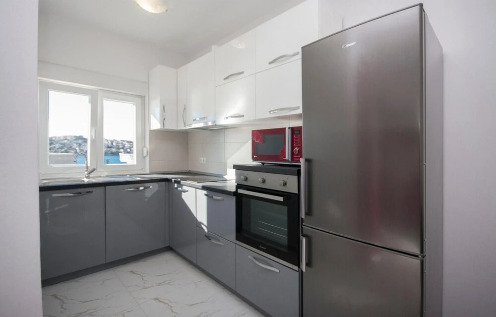 Beautiful Apartment in Rogoznica With 1 Bedrooms and Wifi