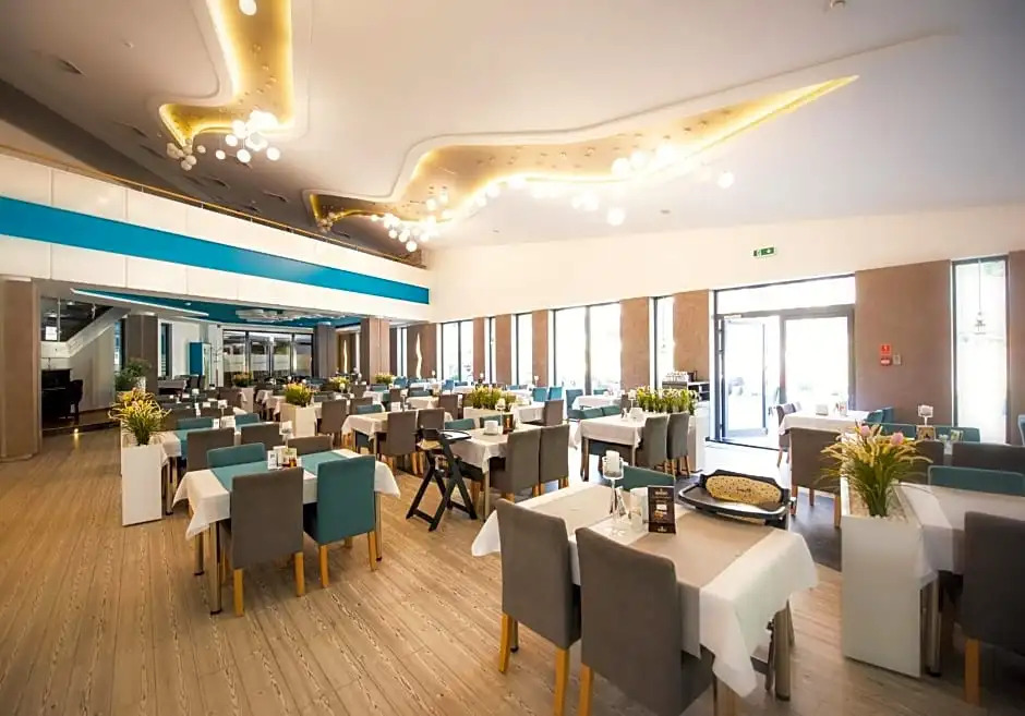 Grand Laola Spa
