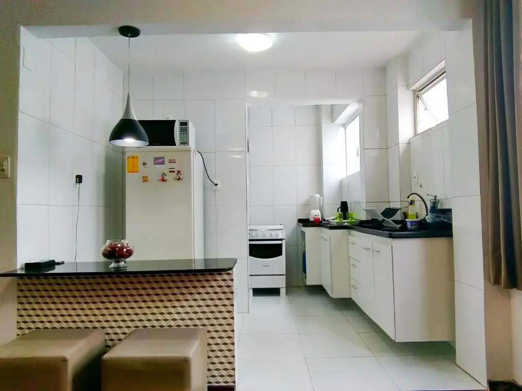 Lindo Apartamento a 500m da Barra