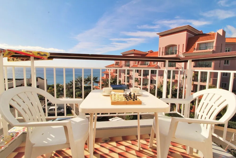 Caracas One Bedroom Apartment Sea View