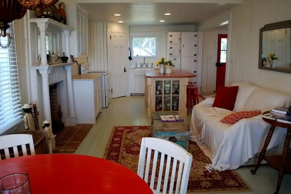 Where the Sun Sets 3 Bedrooms 1 Bathroom Home