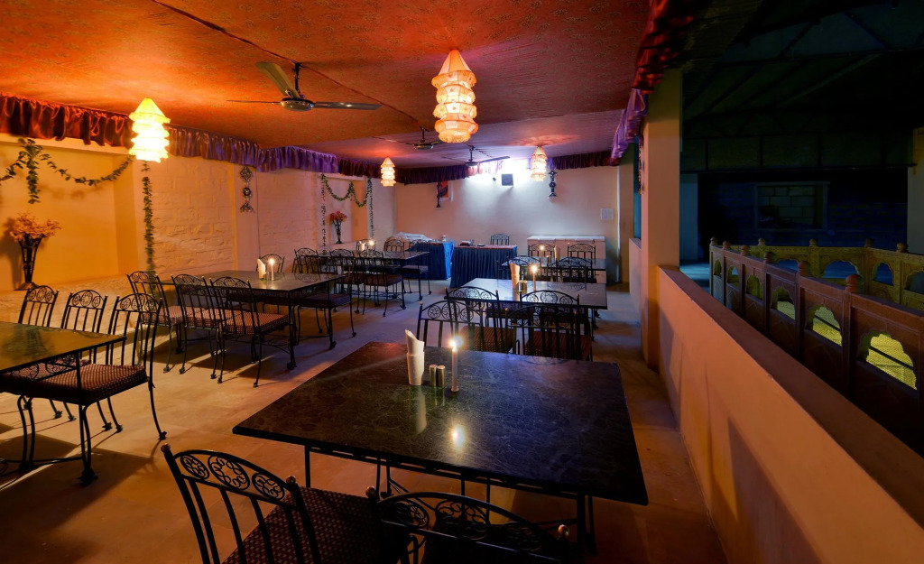 Hotel Sky Plaza - Best ever view of Jaisalmer Fort