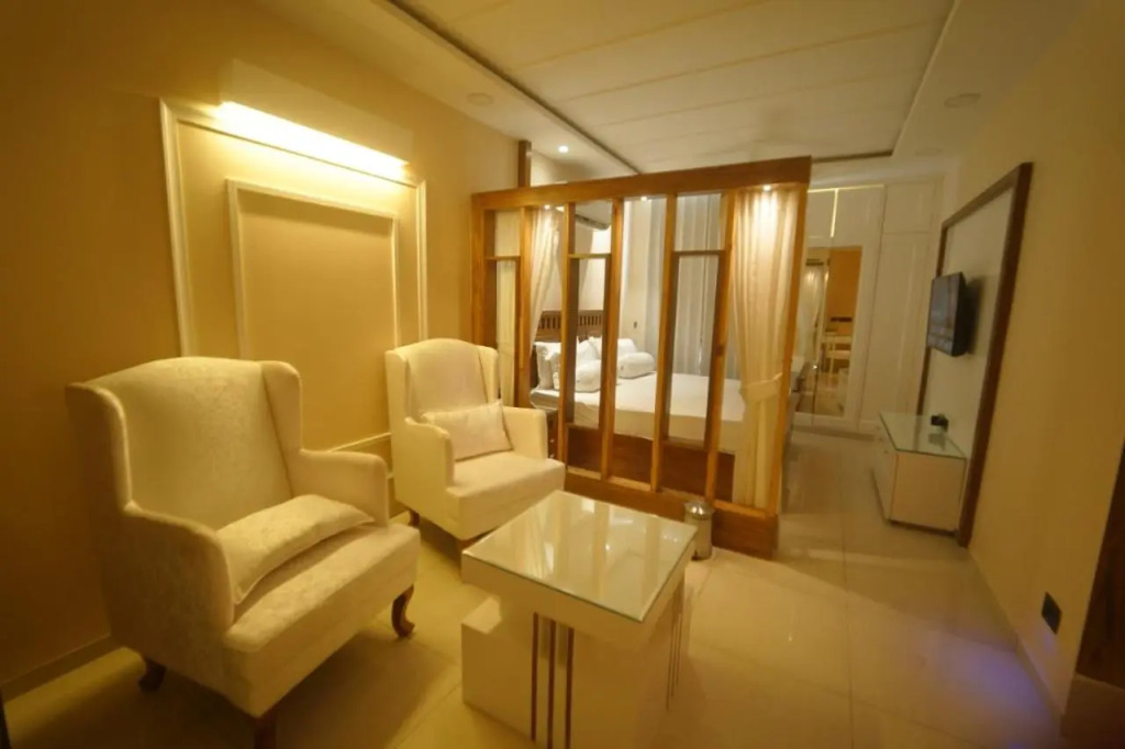 Myst Luxury stays