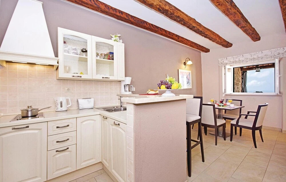 Awesome Home In Trsteno With Sauna