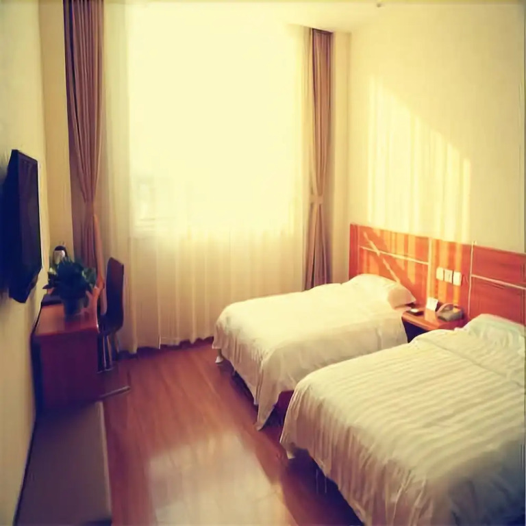 Super 8 Hotel