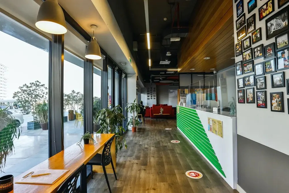 Ensuite Rooms and Studios - DUBAI