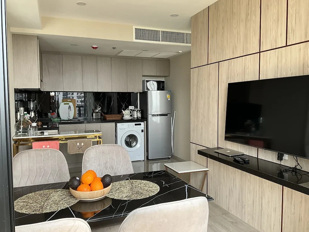 Panora 2-Bedroom Apartment With Sea View