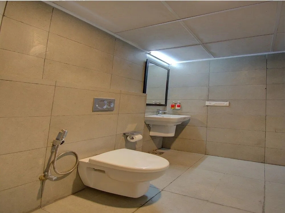 OYO Townhouse 150 Hotel Sahaj Palace