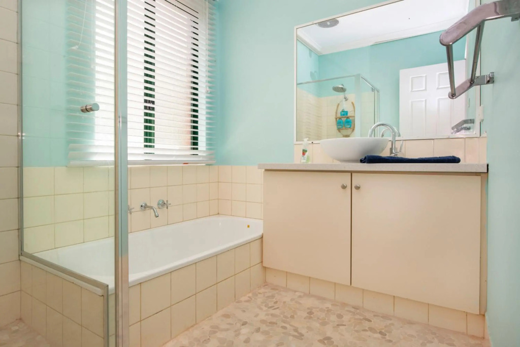 Berties Beach House