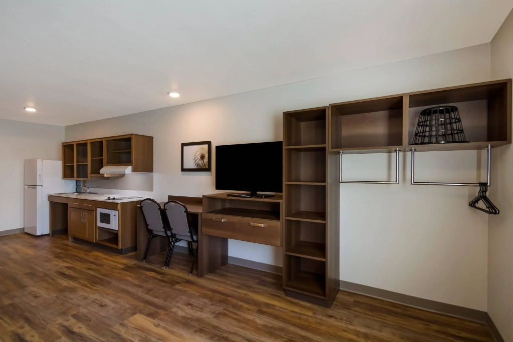 WoodSpring Suites Panama City Beach