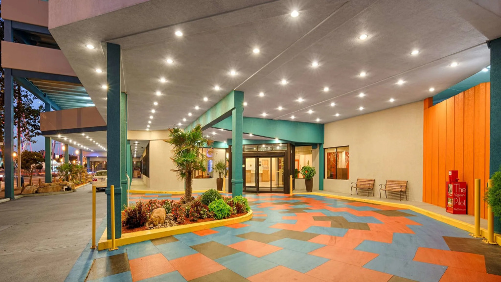 Sandcastle Resort