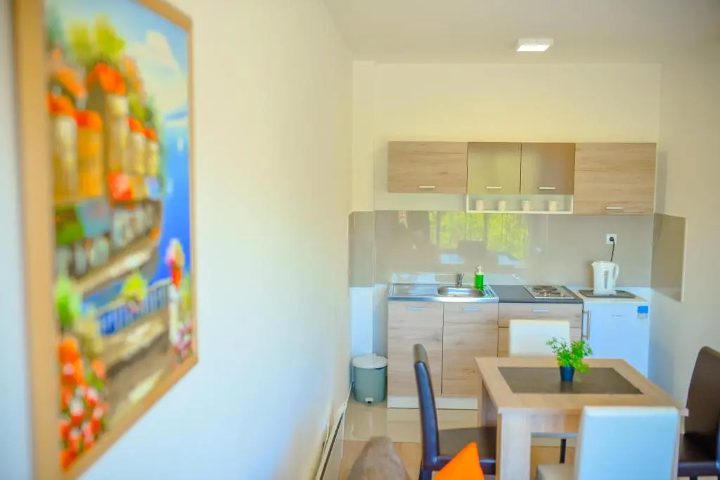 Apartments Bramar