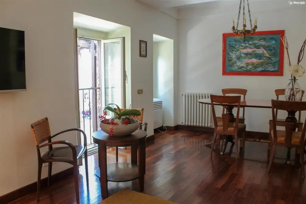 Casa Iside in Rome With 1 Bedrooms and 1 Bathrooms