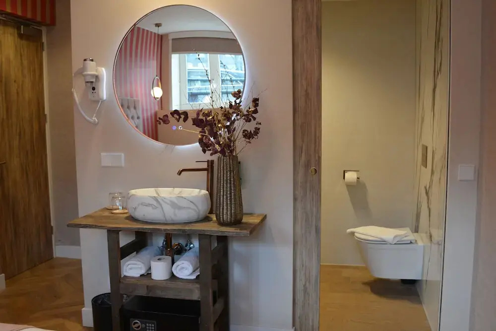 The IF Boutique hotel