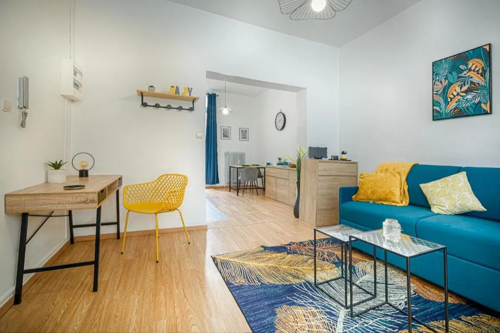 Studio spacieux, sublime et cosy avec patio au centre de Valenciennes - wifi