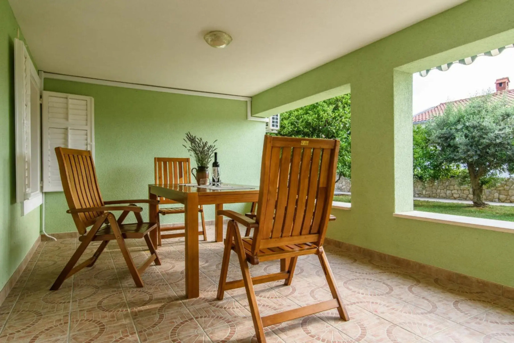 Family-friendly apartments with swimming pool Okrug Gornji, Ciovo - 18827