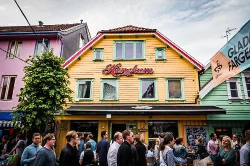 Lilland Hostel Tau