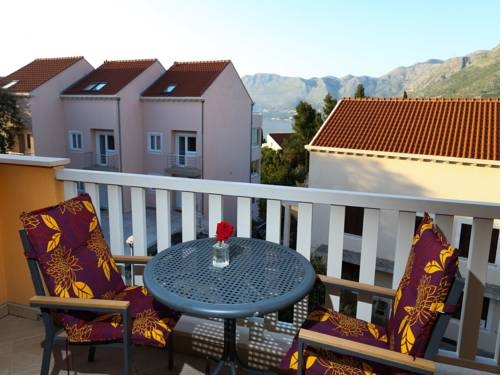 Sunrise Apartments