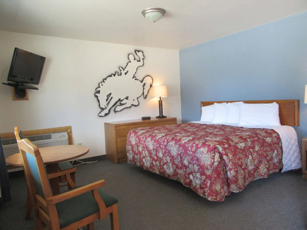 Big Bear Motel