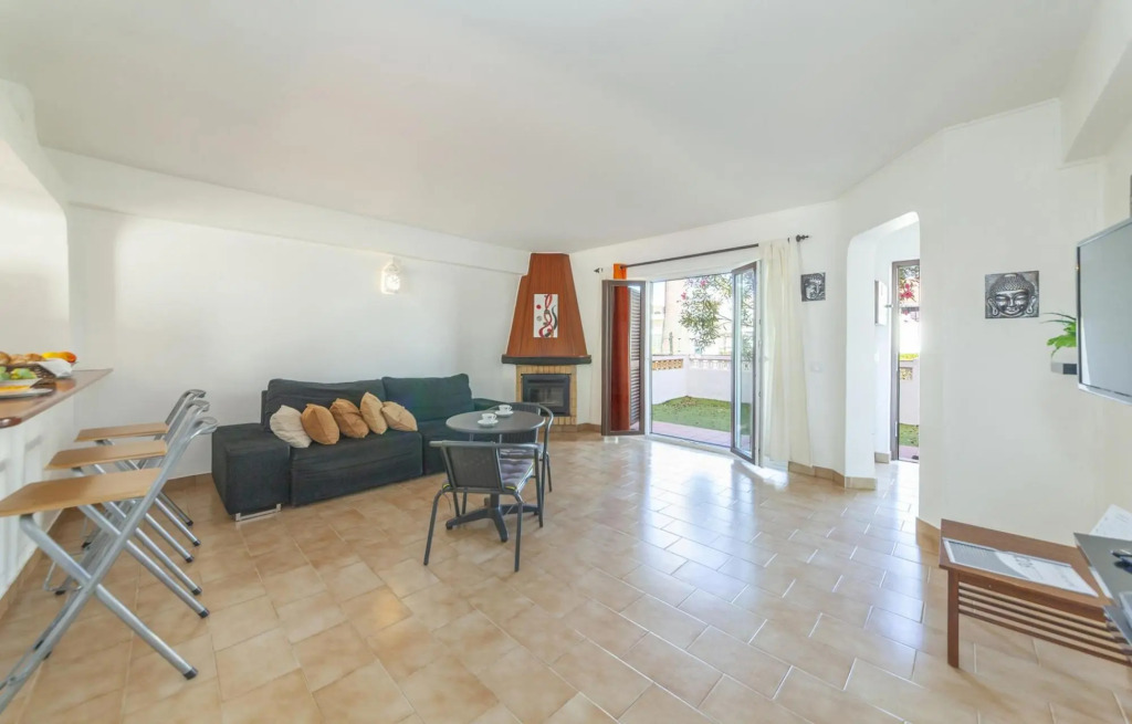 C06 - Porto De Mos 3 Bed Townhouse