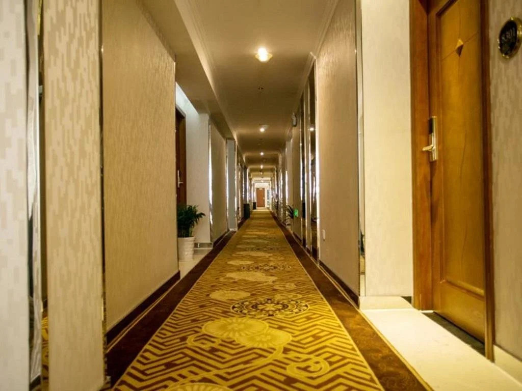 Ningbo Heshen Hotel