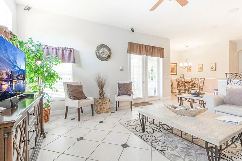 7950 Sea Pearl Circle