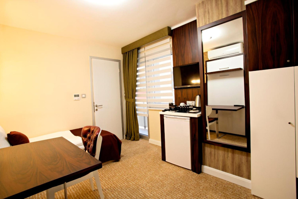 Endglory Hotel