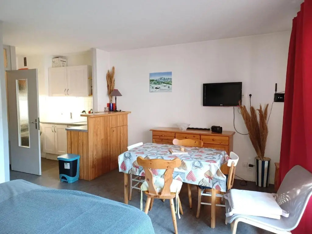 Appartement Brides-les-Bains, 1 pièce, 2 personnes - FR-1-512-107