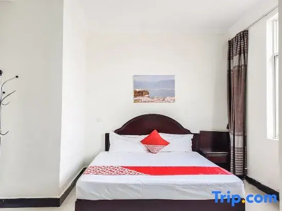 Jinfeng Hotel (Dali Fengyi Airport Branch)
