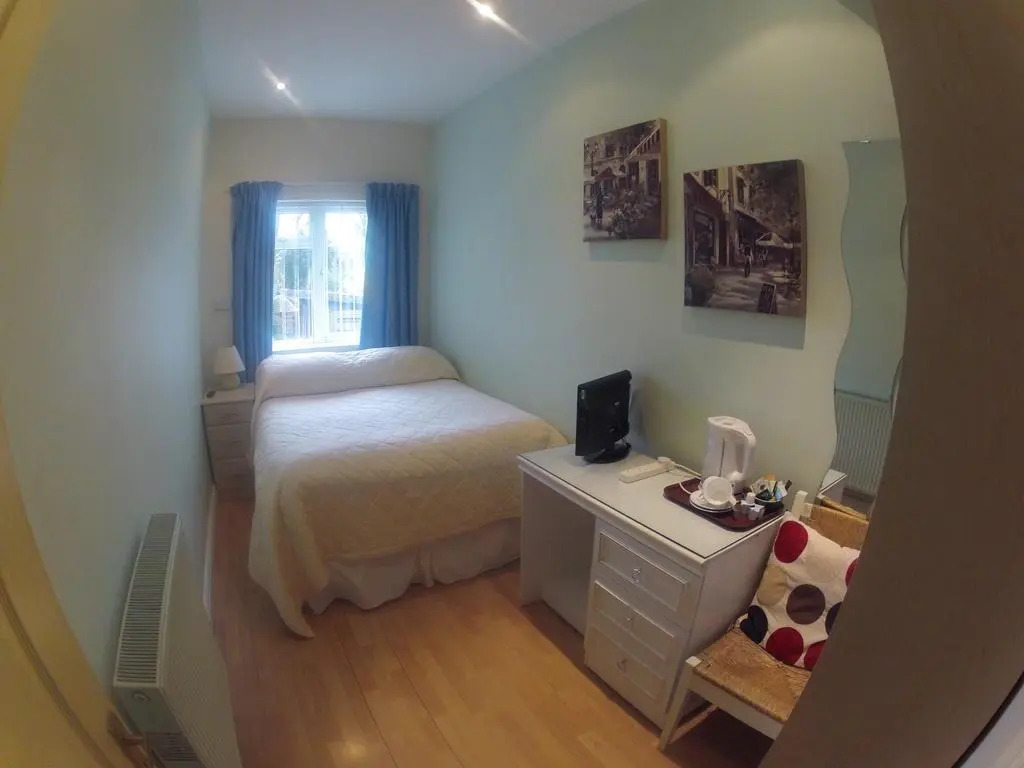 Standbridge Hotel